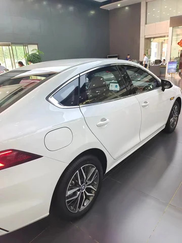 High speed electric Sedan Car New Energy Vehicle BYD Qin Plus EV