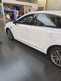 Champion Edition Leading Model Electric Plug-in Hybrid Car Byd Qin Plus Dm-I