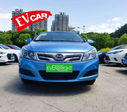 Pure Electric Car Blue BYD E5 Fast Charging Time 405km Range 130 km/h Fast Speed New Speed Vehicle