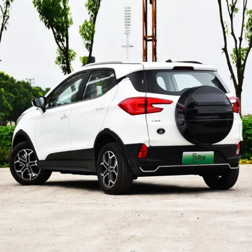 In Stock New Energy Electric Byd 2022 Yuan Pro Four Wheel Small SUV Pure Electric Fast Charge 5-door 5-seat SUV New Electric Car