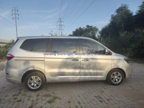 Huasong 7 Gasoline Car Max Power 150 kW Max Torque 270 N.m N20B20C Engine Large MVP