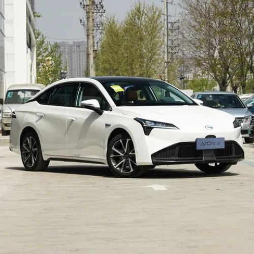 5 Seats Electric Electric Car Without Driving Licence Aion S 2024 2022 Xuan 530 In Stock Luxury High Speed Electric Car Sedan