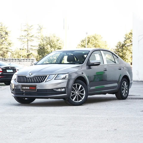 Good Selling skoda Cars in China Gas Vehicle Petrol Cars 2021 2022 2023 Skoda KAROQ OCTAVIA 2 3 A7 used cars skoda For Sale