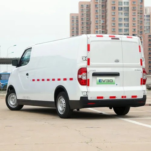 MAXUS EV30 Made in china electric trucks MAXUS EV30 electric delivery van ev cargo van mini truck used trucks