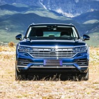 In Stock Auto VW Touareg Phev Electric Energy  Car 2022 Ehybrid Medium And Large Suv Fast Charge 5Seats New Energy Car