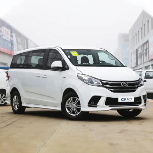 Saic MAXUS G10 G50 PLUS high speed gas car in stock 7 seats Black MPV Family use cheap Automotive shangqi Maxus car