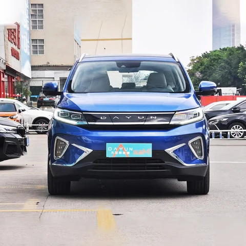 Hot Selling China New Energy Electric Car Dayun Yuanzhi M1 450km Speed 160km/h 197 Horsepower Motor 72.27kwh Battery Capacity