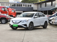 In stock Sedan electric vehicles Dongfeng s50 2024 operational models