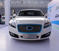 2024 High Quality EV Car Max speed 130km/h 5 Person 4 Wheel High Speed Electric Car Electric Vehicle/carros With Airbags