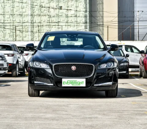 One Of The Best Models of Jaguar XFL 2.0T Max Speed 230km/h Max Motor 147kw Max Horsepower 200Ps With Amazing Features